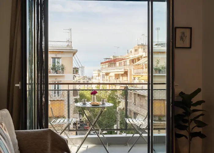 Strefi Hill Suites