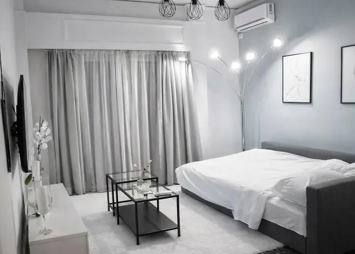 Luxury Near Acropolis In The Heart Of Athens